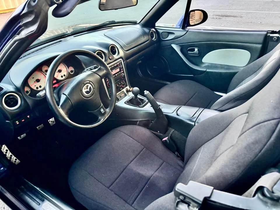 2003 Mazda NB MX-5 Miata - Image 9 of 14
