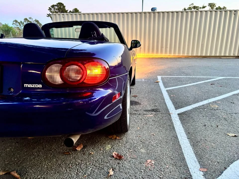 2003 Mazda NB MX-5 Miata - Image 5 of 14