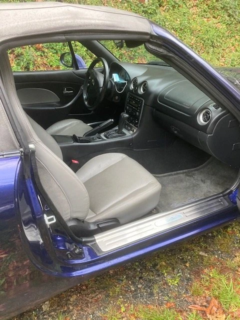 2003 Mazda NB MX-5 Miata - Image 12 of 13