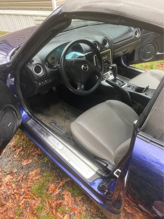 2003 Mazda NB MX-5 Miata - Image 5 of 13
