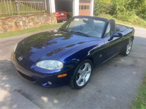 2003 Mazda MX-5 Miata SE Convertible
