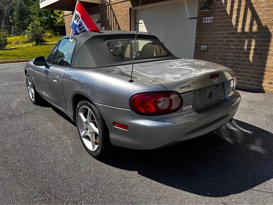 2003 Mazda NB MX-5 Miata - Image 8 of 11