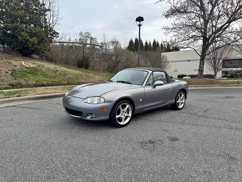 2003 Mazda MX-5 Miata Shinsen Convertible