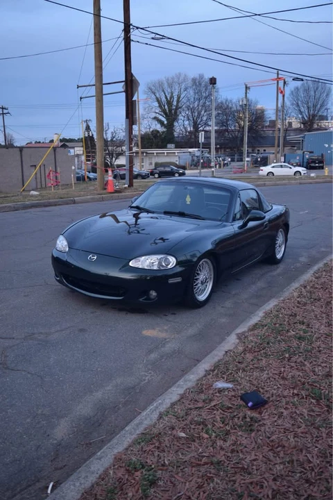 2003 Mazda NB MX-5 Miata - Image 9 of 11