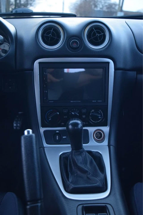 2003 Mazda NB MX-5 Miata - Image 10 of 11