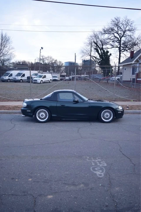 2003 Mazda NB MX-5 Miata - Image 5 of 11