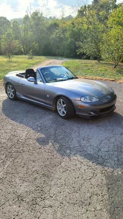 2003 Mazda NB MX-5 Miata - Image 5 of 8