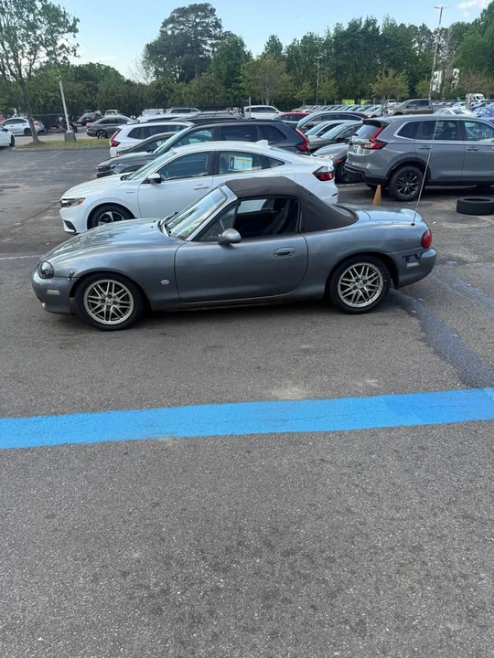 2003 Mazda NB MX-5 Miata - Image 5 of 11