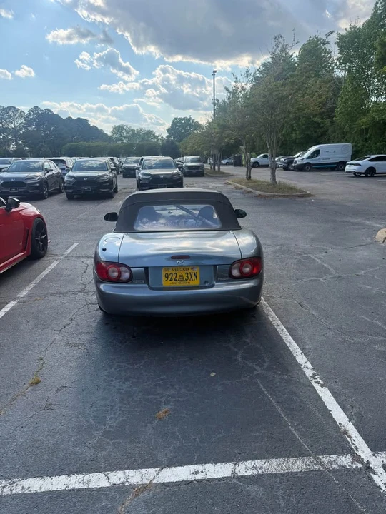 2003 Mazda NB MX-5 Miata - Image 8 of 11