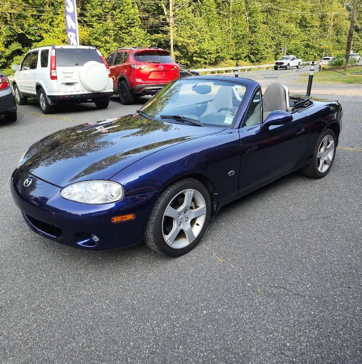 2003 Mazda NB MX-5 Miata - Image 9 of 17