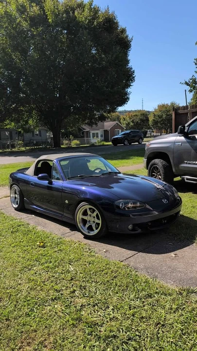 2003 Mazda NB MX-5 Miata - Image 4 of 8