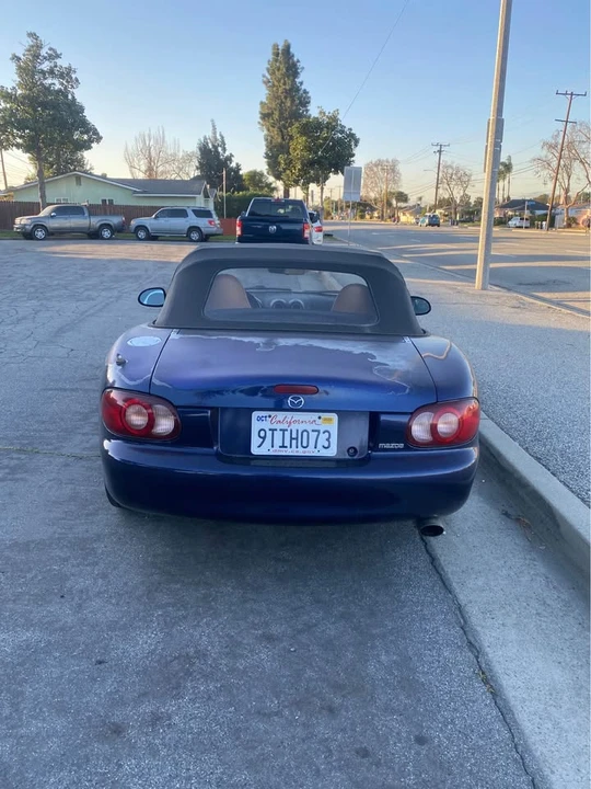 2003 Mazda NB MX-5 Miata - Image 5 of 14