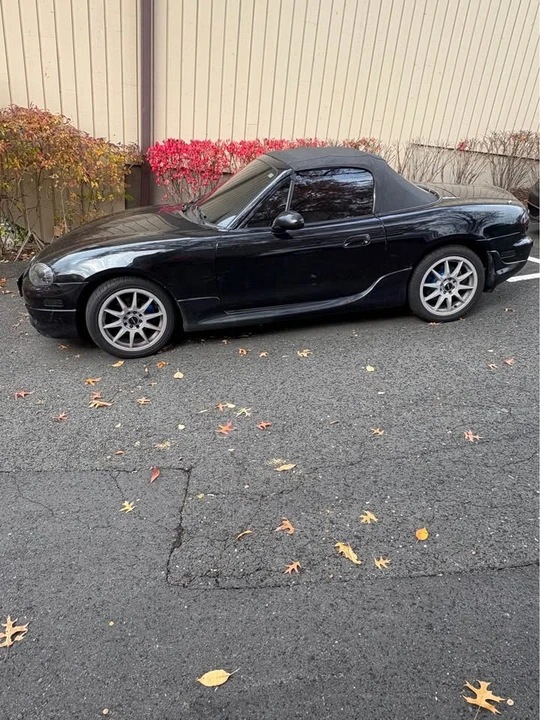 2003 Mazda NB MX-5 Miata - Image 2 of 3