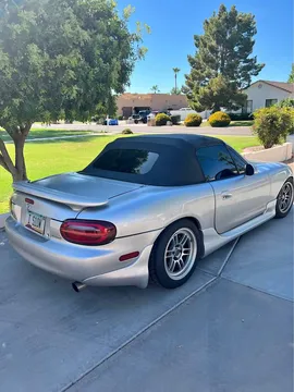 2003 Mazda MX-5 Miata Sport