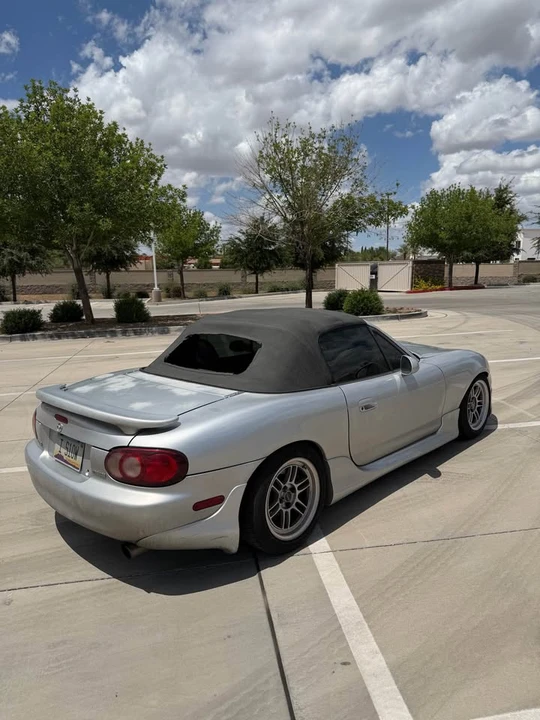 2003 Mazda NB MX-5 Miata - Image 10 of 12