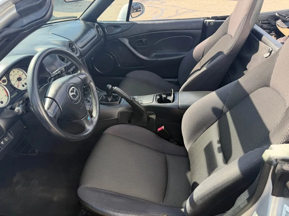 2003 Mazda NB MX-5 Miata - Image 9 of 12