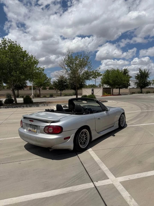 2003 Mazda NB MX-5 Miata - Image 3 of 12