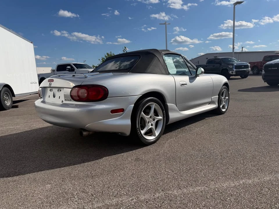 2003 Mazda NB MX-5 Miata - Image 5 of 12