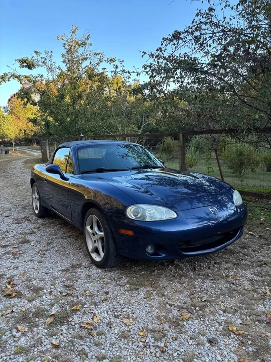2003 Mazda NB MX-5 Miata - Image 3 of 19