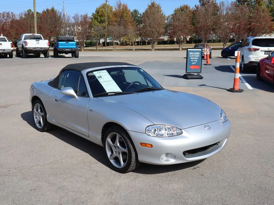 2003 Mazda NB MX-5 Miata - Image 17 of 20