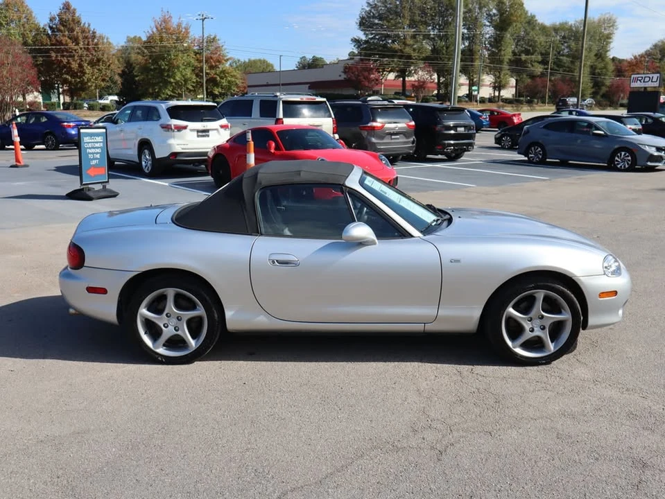 2003 Mazda NB MX-5 Miata - Image 18 of 20
