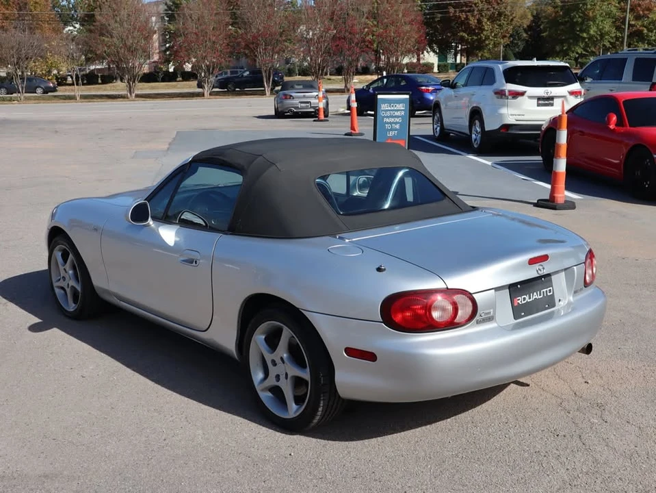 2003 Mazda NB MX-5 Miata - Image 5 of 20