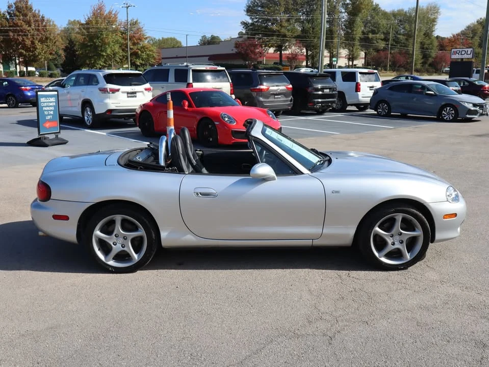 2003 Mazda NB MX-5 Miata - Image 3 of 20