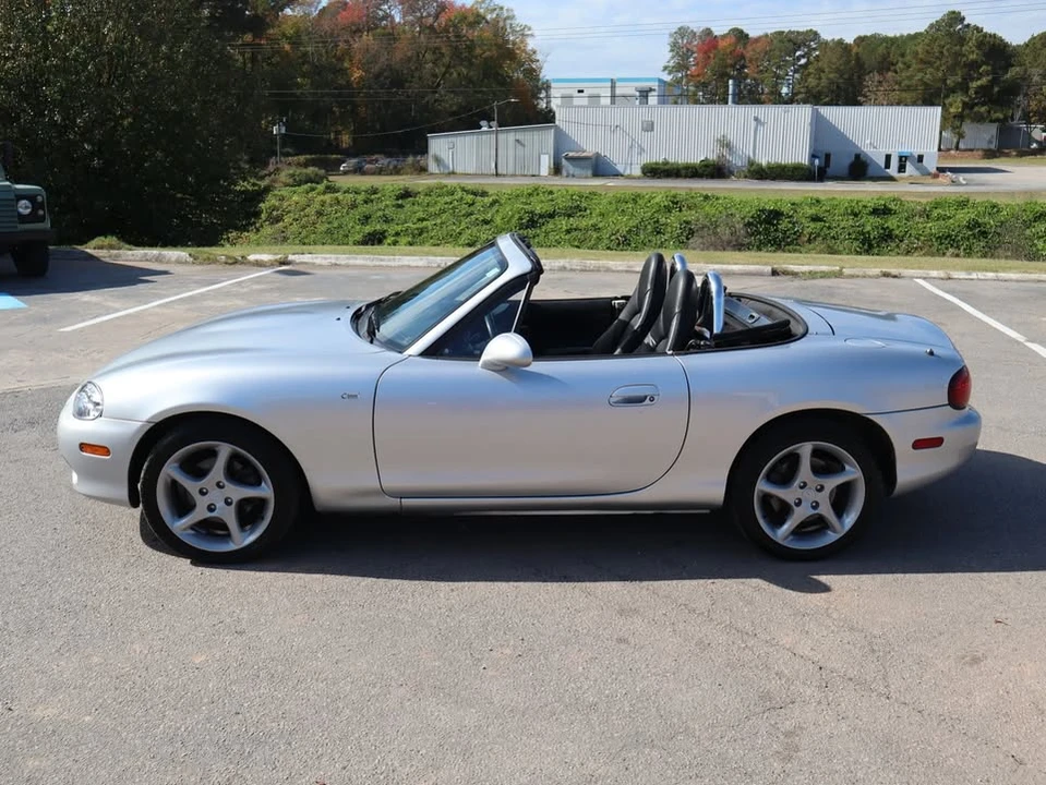 2003 Mazda NB MX-5 Miata - Image 19 of 20