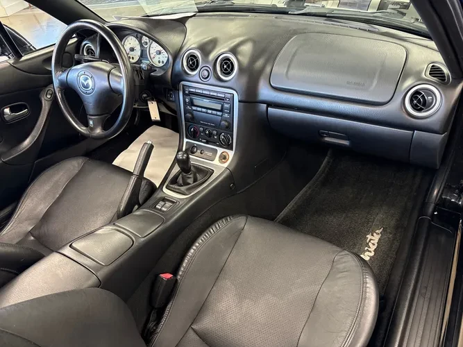 2003 Mazda NB MX-5 Miata - Image 10 of 13