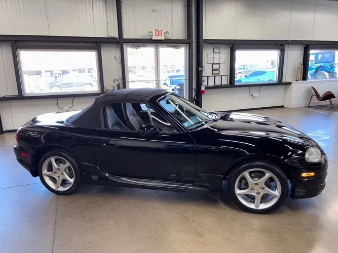 2003 Mazda NB MX-5 Miata - Image 5 of 13