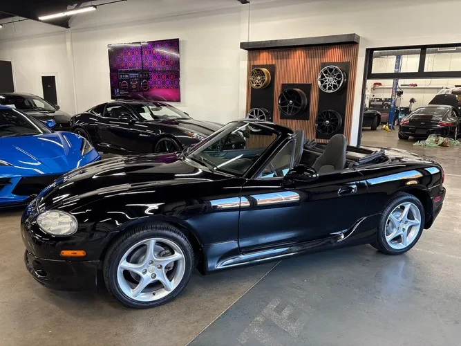 2003 Mazda NB MX-5 Miata - Image 2 of 13