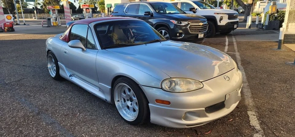 2003 Mazda NB MX-5 Miata - Image 4 of 10
