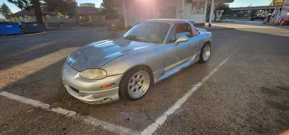 2003 Mazda NB MX-5 Miata - Image 3 of 10