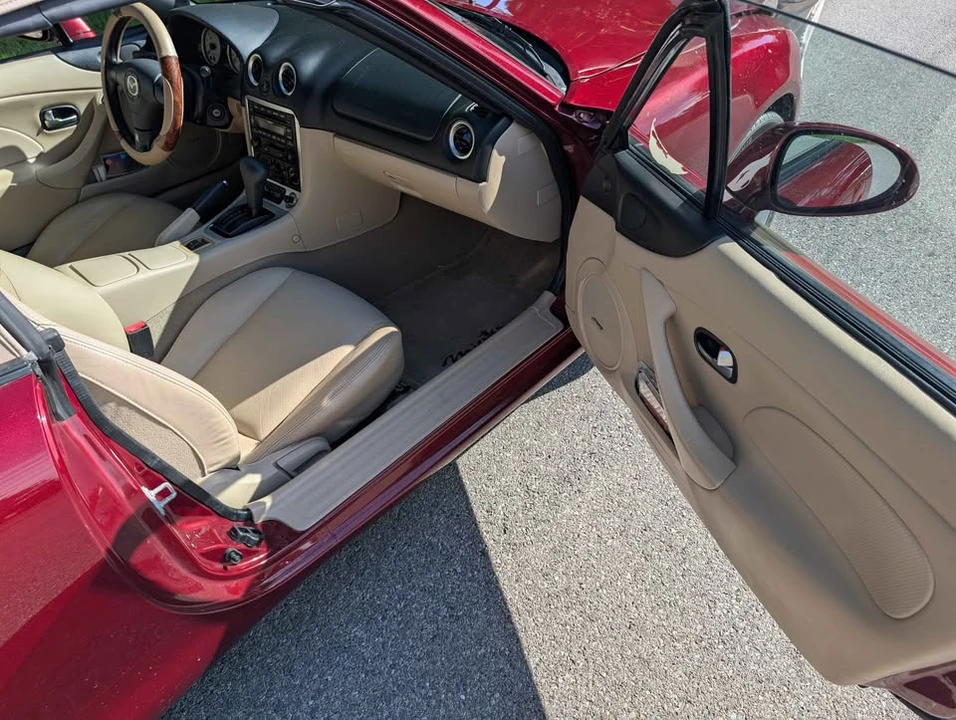 2003 Mazda NB MX-5 Miata - Image 9 of 16