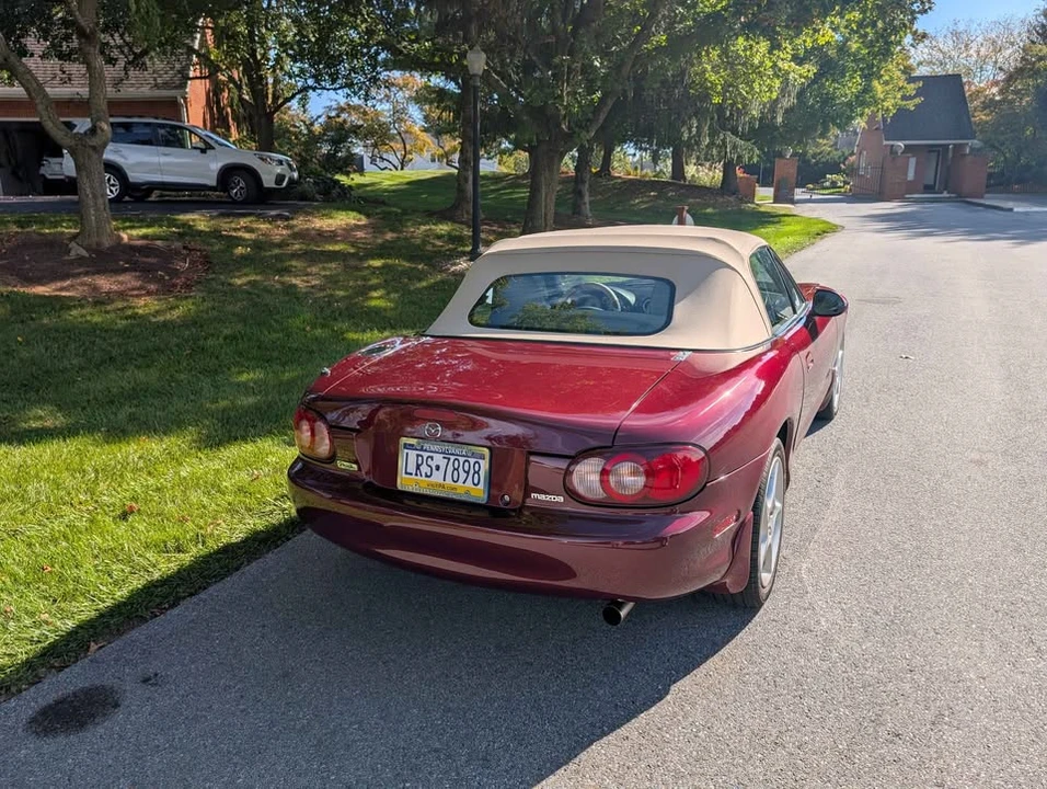 2003 Mazda NB MX-5 Miata - Image 4 of 16