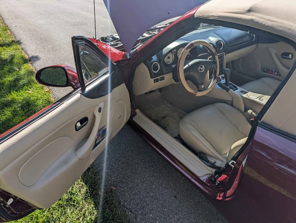 2003 Mazda NB MX-5 Miata - Image 10 of 16
