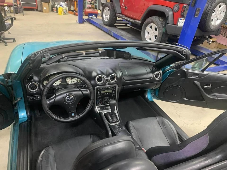 2003 Mazda NB MX-5 Miata - Image 4 of 5