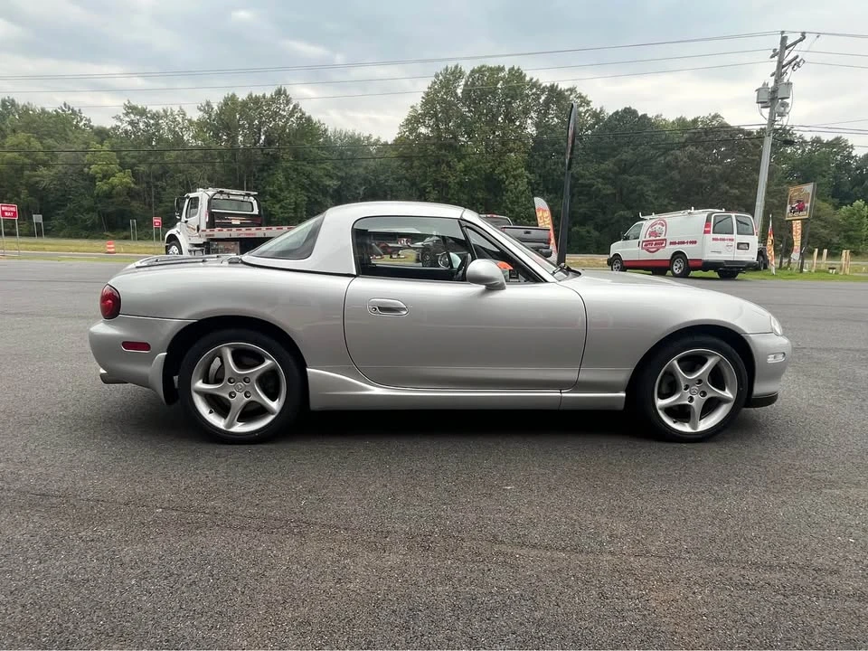 2003 Mazda NB MX-5 Miata - Image 6 of 19