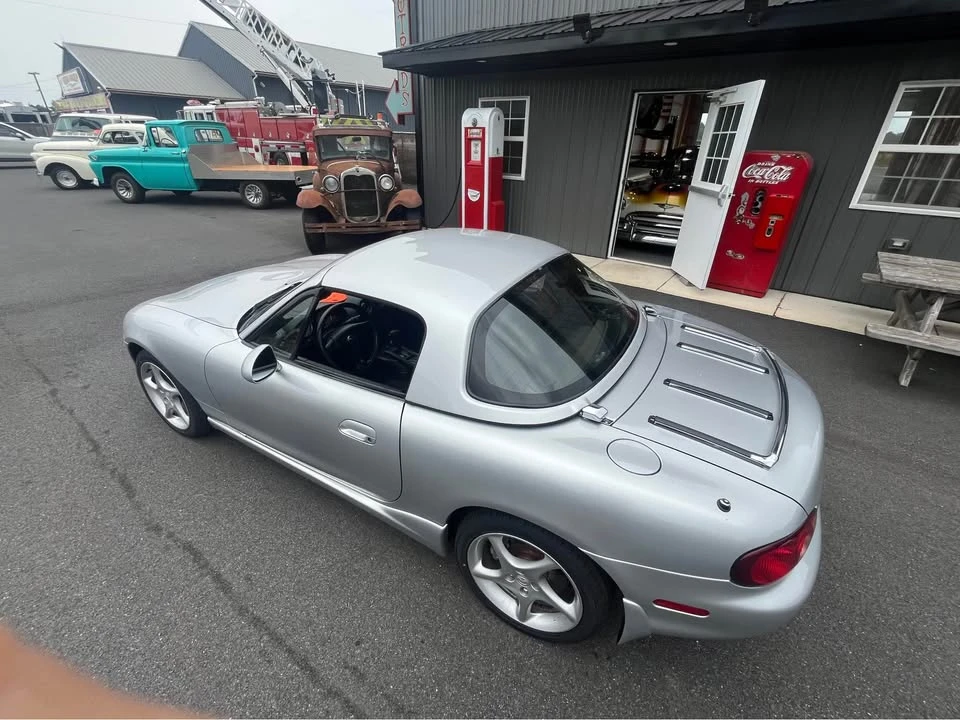 2003 Mazda NB MX-5 Miata - Image 8 of 19