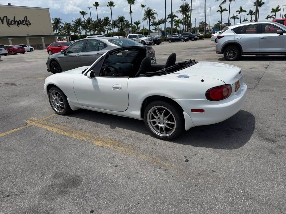 2003 Mazda NB MX-5 Miata - Image 5 of 7