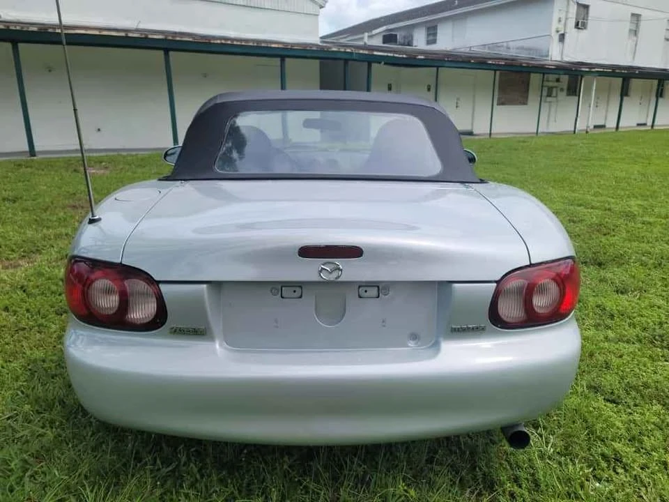 2003 Mazda NB MX-5 Miata - Image 3 of 14