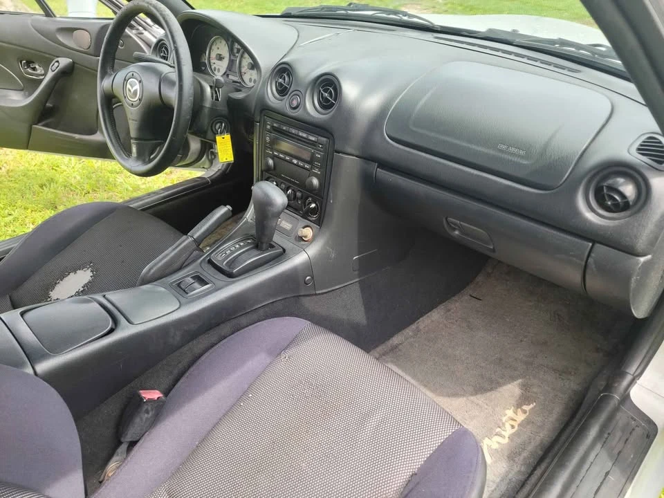 2003 Mazda NB MX-5 Miata - Image 14 of 18