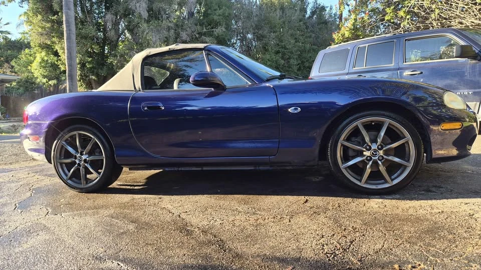 2003 Mazda NB MX-5 Miata - Image 4 of 19