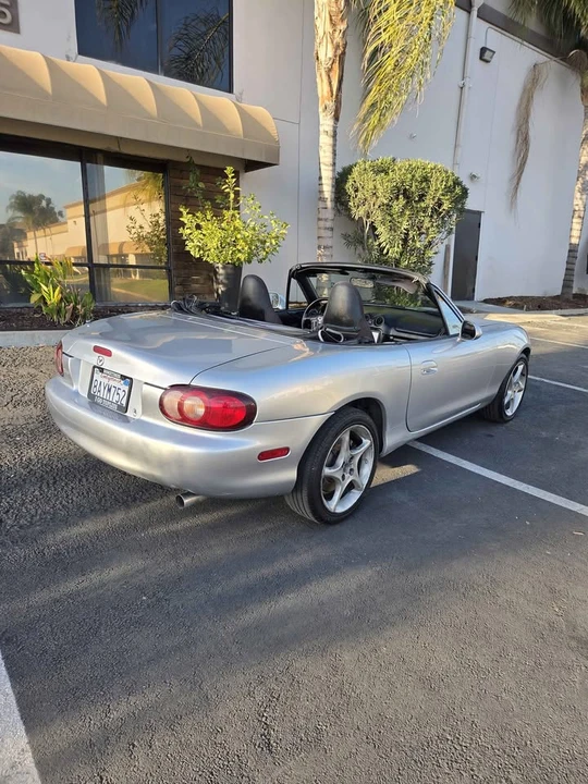 2003 Mazda NB MX-5 Miata - Image 5 of 13