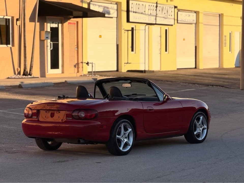 2003 Mazda NB MX-5 Miata - Image 7 of 20