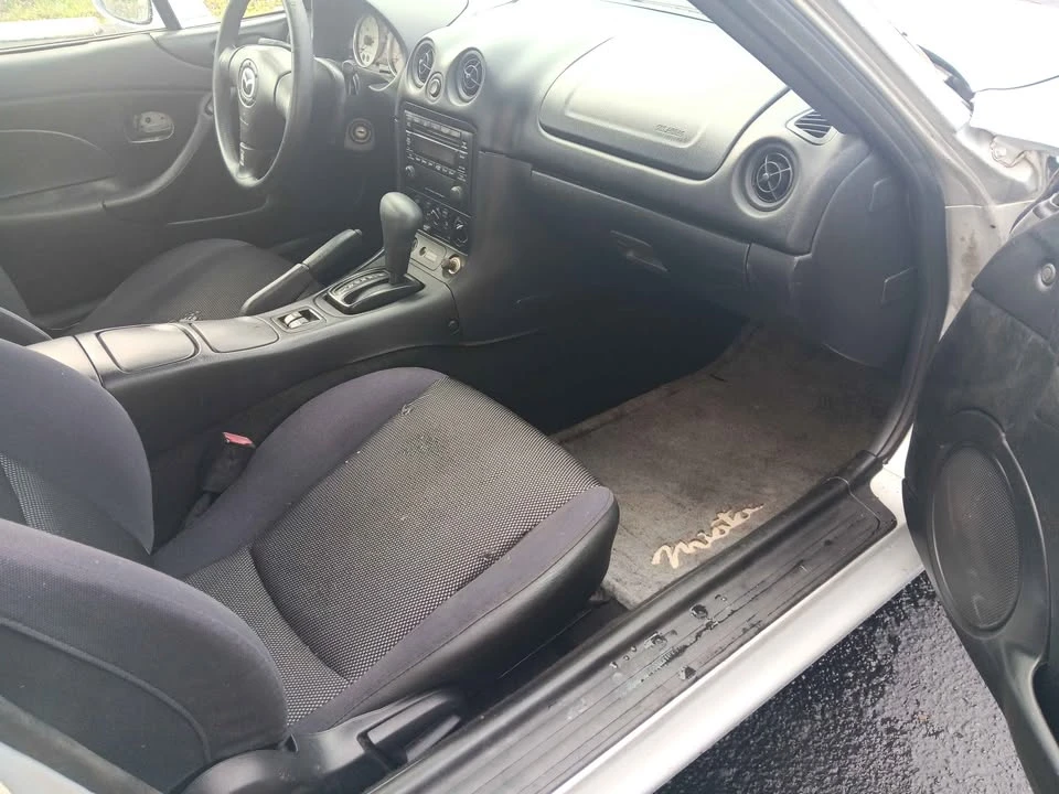 2003 Mazda NB MX-5 Miata - Image 13 of 17