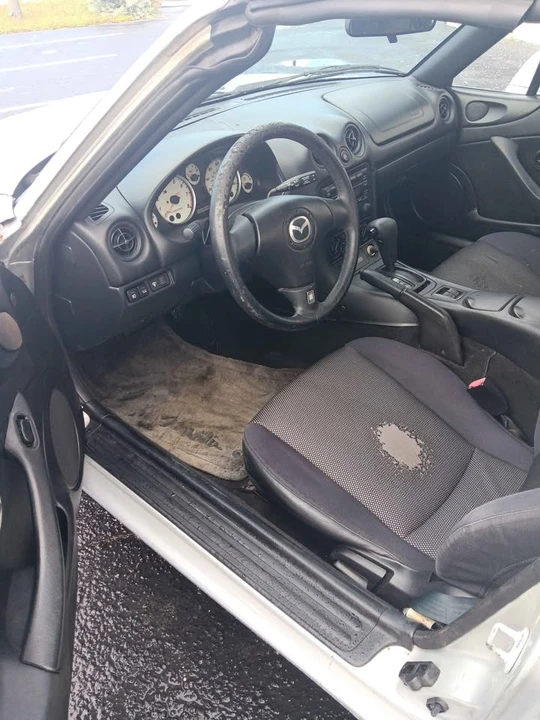 2003 Mazda NB MX-5 Miata - Image 10 of 17