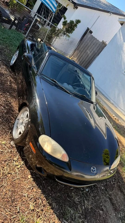 2003 Mazda NB MX-5 Miata - Image 3 of 19