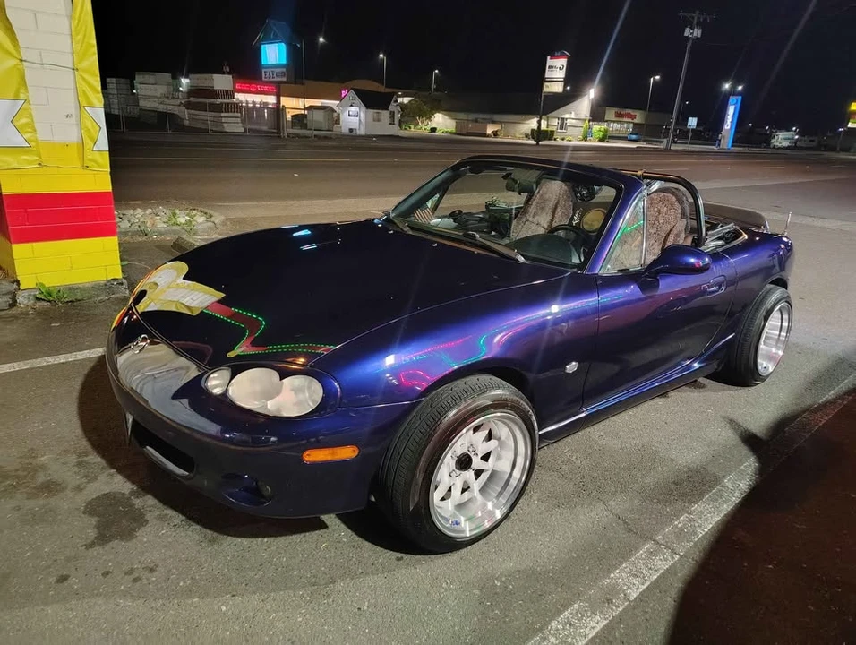 2003 Mazda NB MX-5 Miata - Image 2 of 3