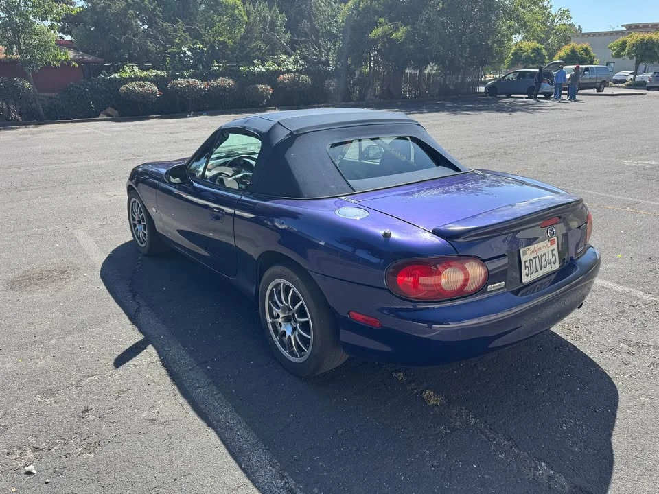 2003 Mazda NB MX-5 Miata - Image 4 of 11